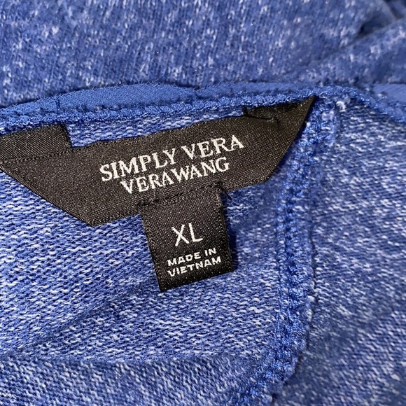 Simply vera vera Wang blue top size extra large - Picture 4 of 5